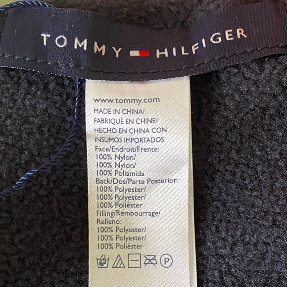 NWT *Tommy* fleece lined scarf - Picture 11 of 11